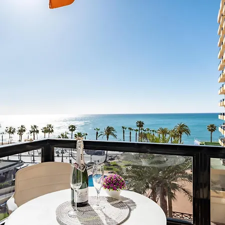Malagasuite New Aloha Playa * Benalmadena