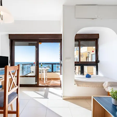 Malagasuite New Aloha Playa Apartment *
